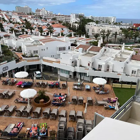 Sea View Apt, Costa Adeje, Tenerife Апартаменты *