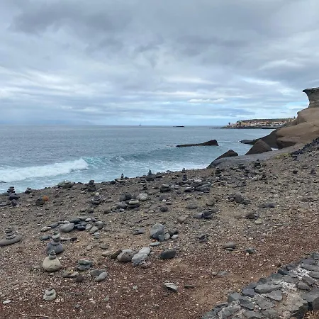 Апартаменты Sea View Apt, Costa Adeje, Tenerife