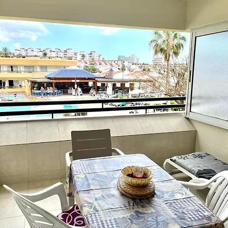Sea View Apt, Costa Adeje, Tenerife شقة أذيخي