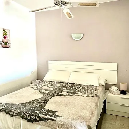 Sea View Apt, Costa Adeje, Tenerife شقة
