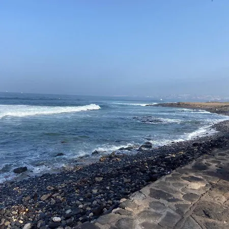 Sea View Apt, Costa Adeje, Tenerife * אדחה