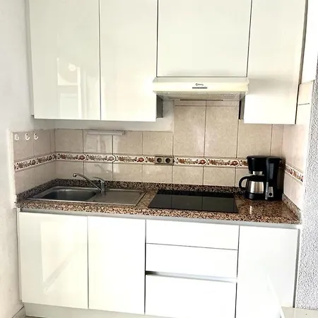 Sea View Apt, Costa Adeje, Tenerife דירה